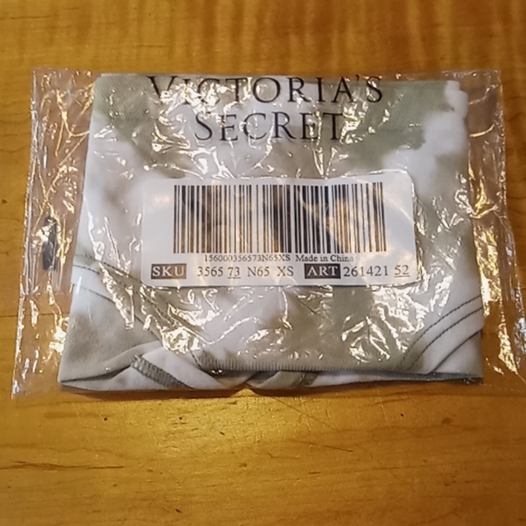 🚨3/$28🚨 NIP-PINK Seamless Hipster - Picture 3 of 3